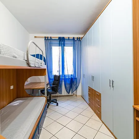Lilly A Apartamento *