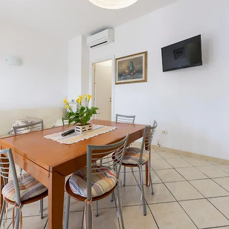 Apartamento Lilly A